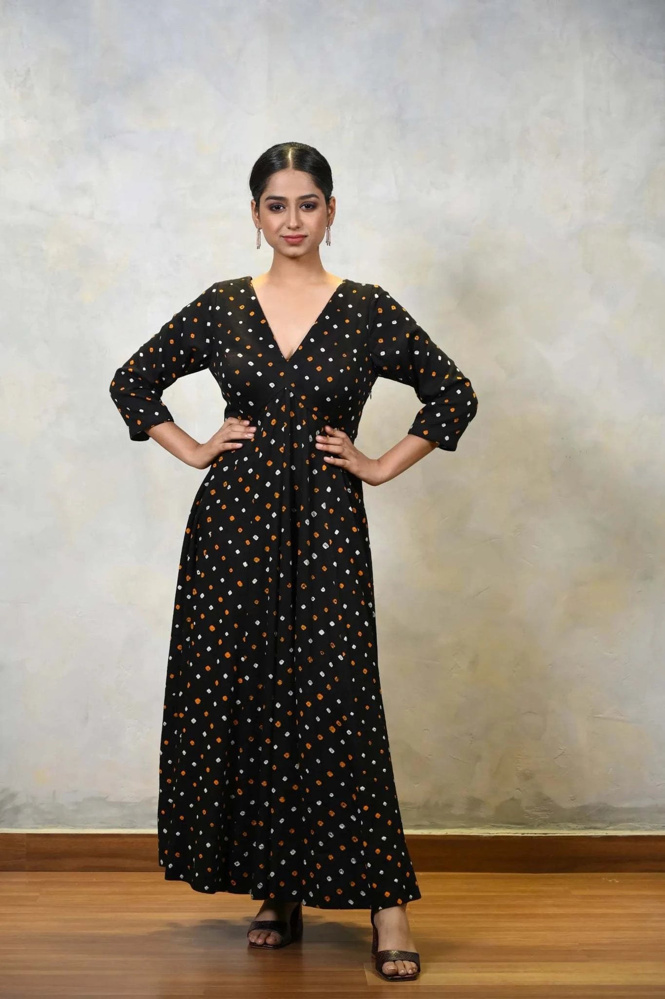 Bandhej Black Anarkali  Bandhej Black Anarkali  Tanya Guppta